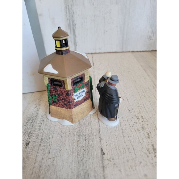 Dept 56 58390 Brixton road watchman heritage village accessory xmas - Picture 3 of 6